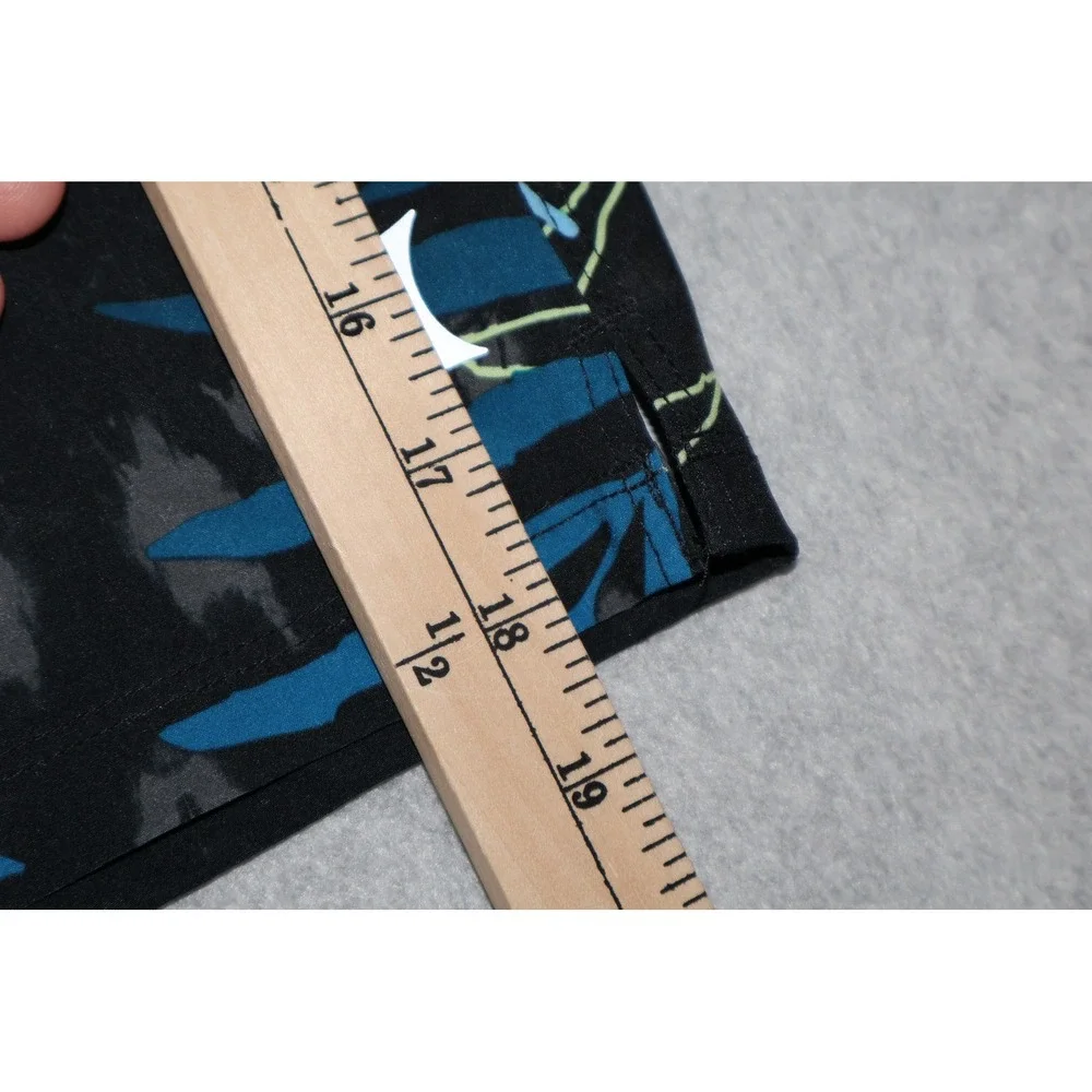 Hurley Swim Trunks Mens Medium Black Gray Blue Tie Dye Palm Leaf Board Shorts